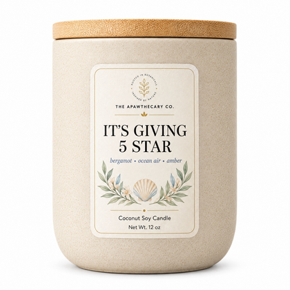 It's Giving 5 Star candle main product image on white background